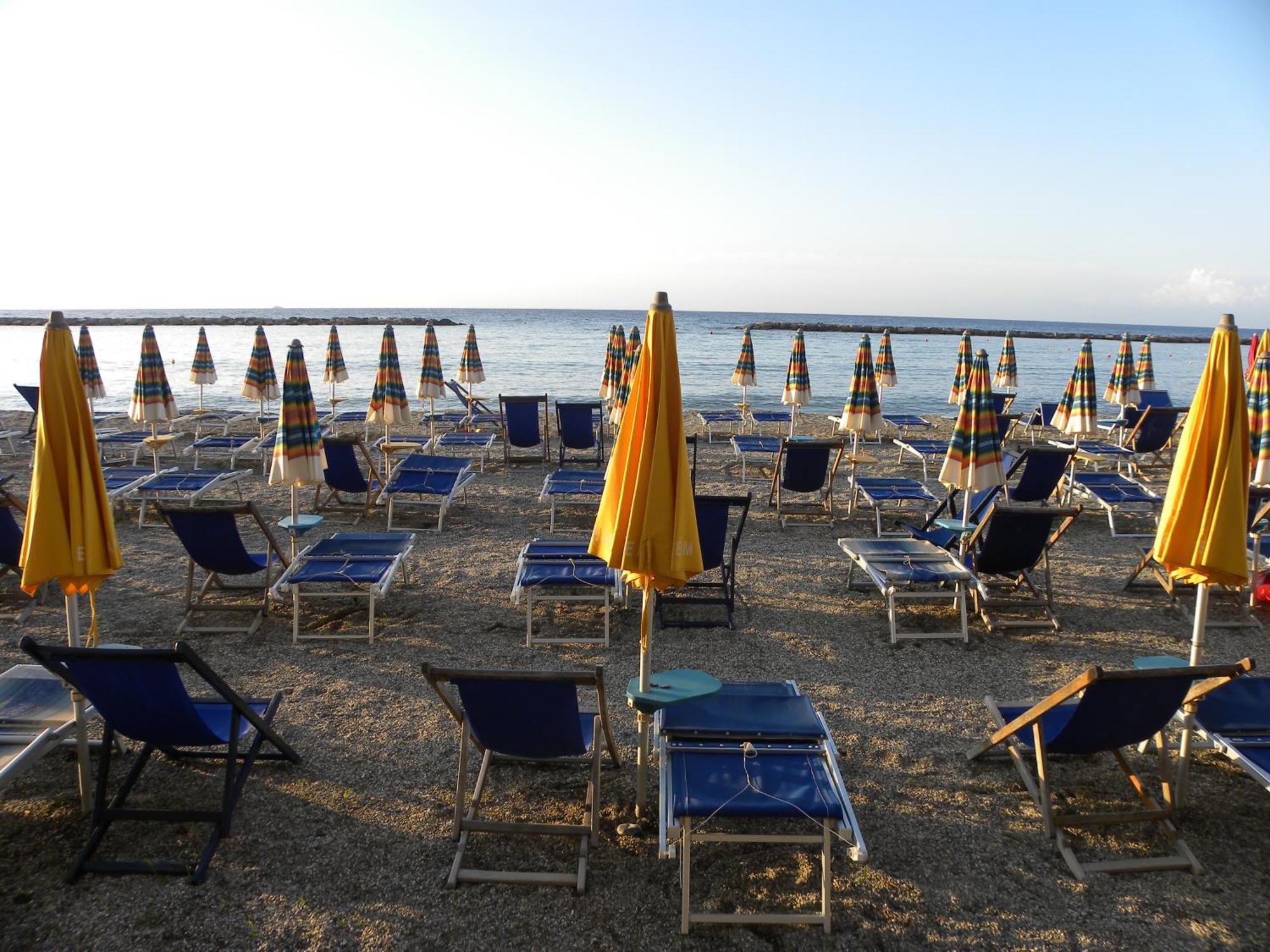 Appartamento Sanbart Mare San Bartolomeo Al Mare Exterior foto